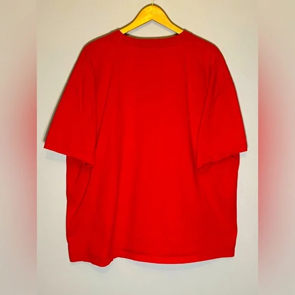 NCAA Louisville Cardinals Logo Tee Adult 3XL Oversized Boxy Vintage Fit - Picture 2 of 3